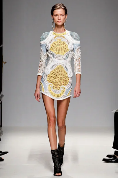 Look 8